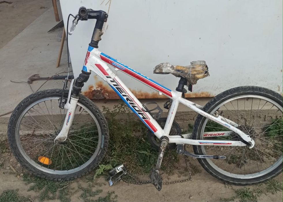 Продам велик б у merinda состояние