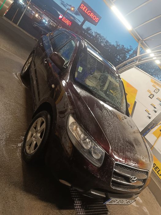 Vând schimb Hyundai santa Fe autoutilitara 2007