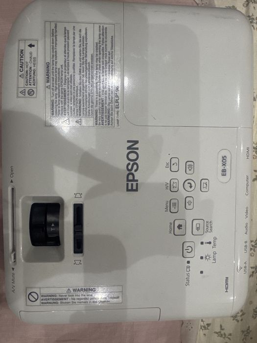 Epson видеопроектор, енгиде турипти хеч канака муаммоси йук