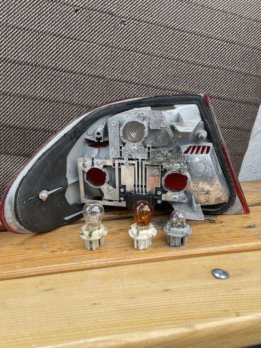 Стопове за мерцедес w210 оборудвани цената е за 1-брой