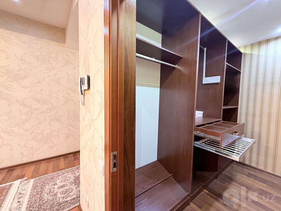 Продается своя квартира ул.Нукусская, 160 кв, мебель, техника, ремонт