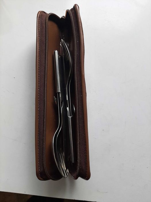 Туристически комплект за хранене