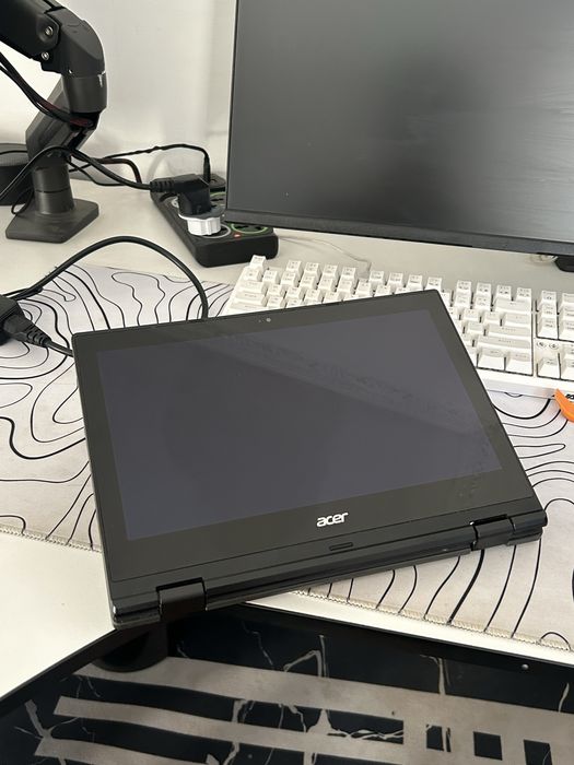Два ноутбука Acer