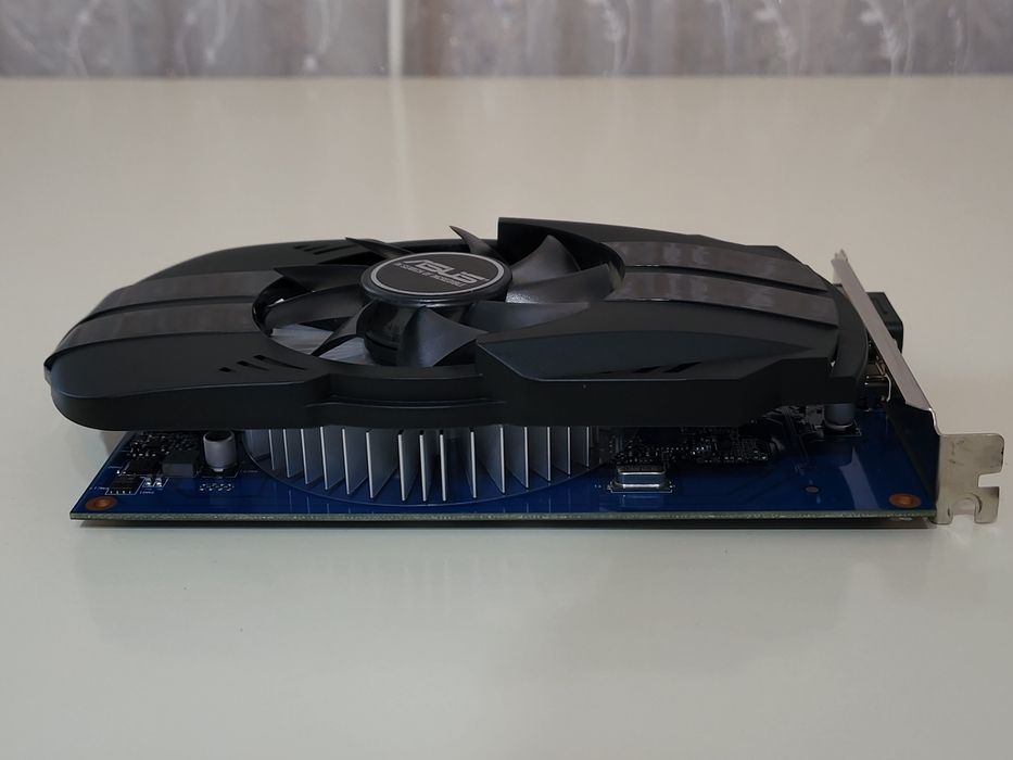 ASUS GT 1030 2GB