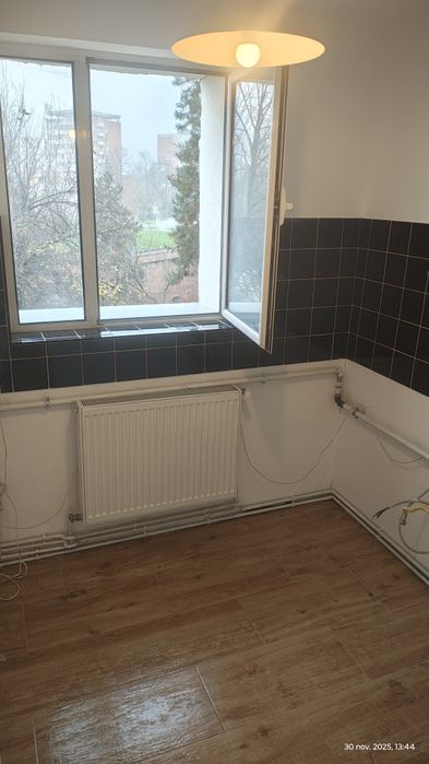 Apartament cental bastion medicina centru 2 camere