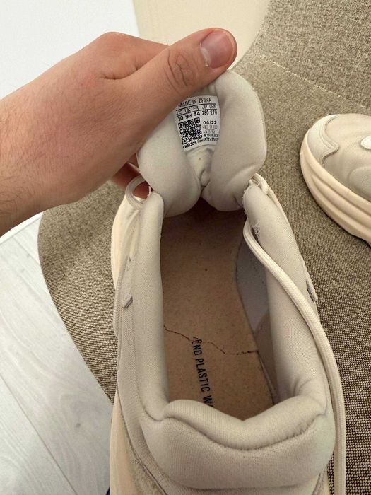 Pantofi sport Adidas originali, mărimea 44