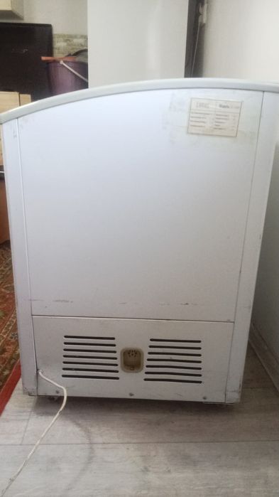 Продам морозильную камеру