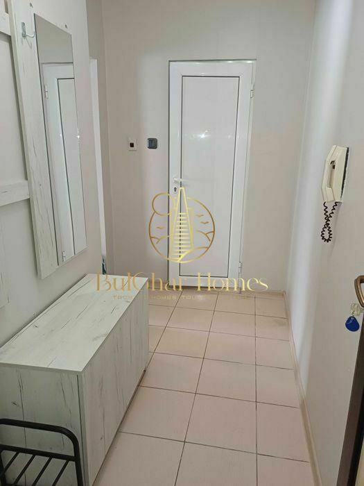 Двустаен - Лятно Кино Тракия