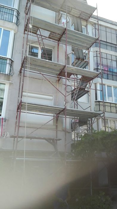 Топлоизолация със скеле и алпийски способ