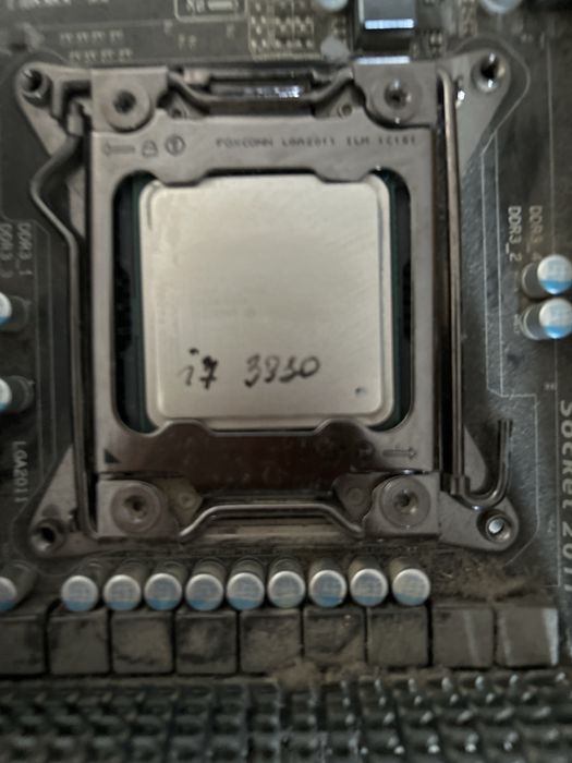 Плата gigabyte x79-ud3