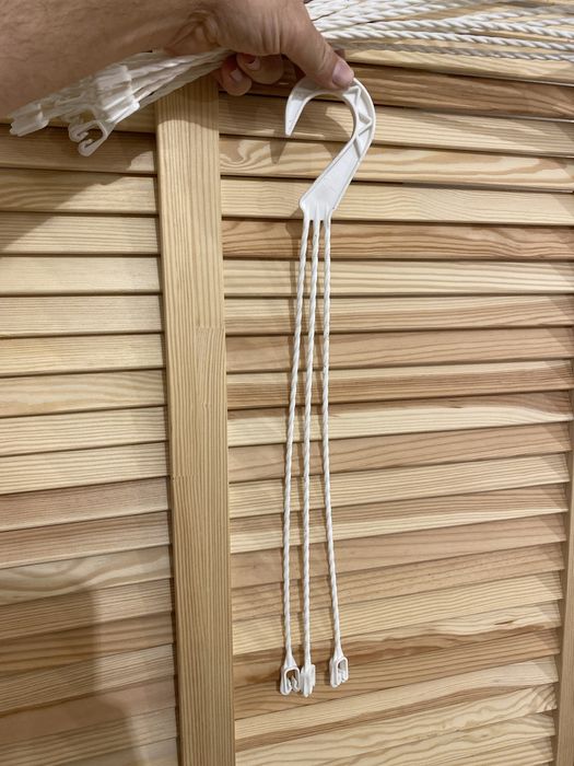 Decoratii scaunel tabla de scris cuier semn luminos carlige