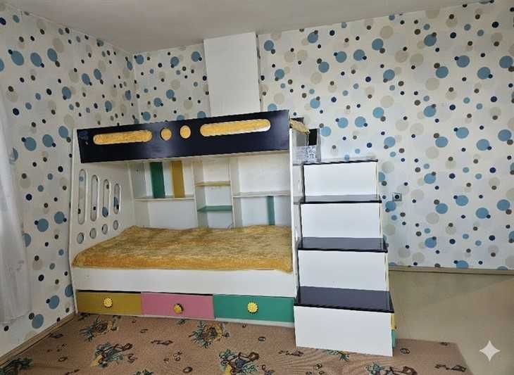 Тристаен апартамент под наем