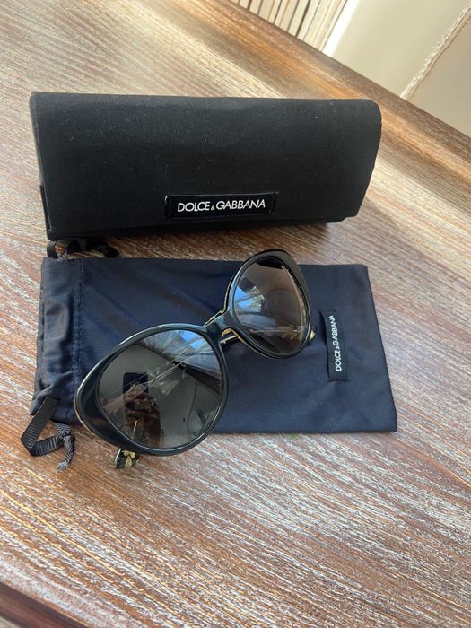 слънчеви очила на Ray Ban,Dolce&Gabbana,Prada