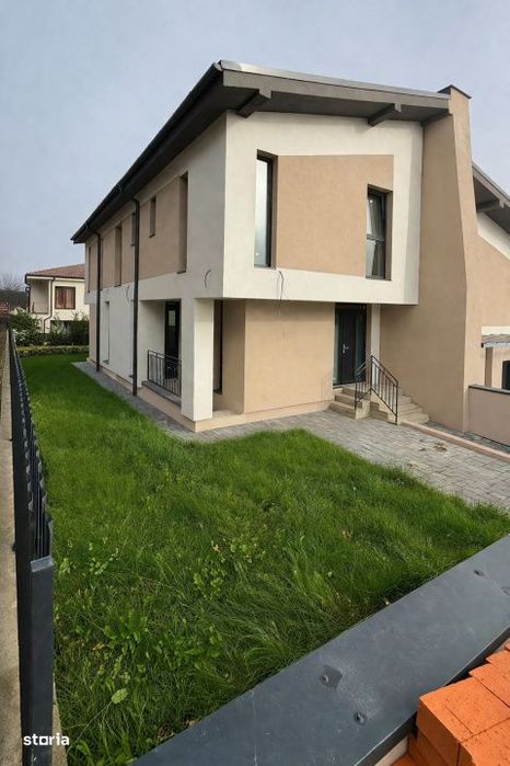 Duplex 4 camere, 173mp utili, 200mp teren liber, Floresti, zona Magnol