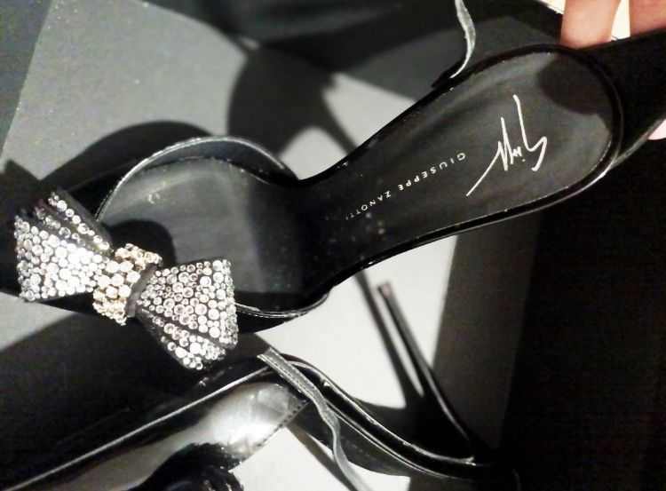 Giuseppe zanotti pantofi femei