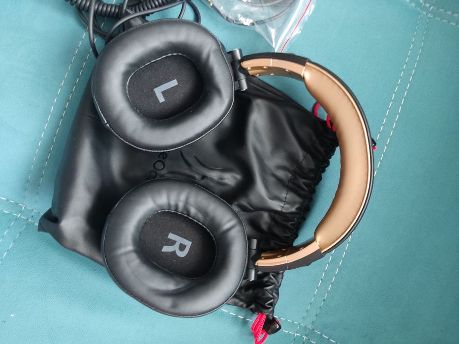 Продам наушники One Odio A70