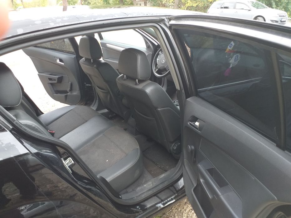 Опел Астра Н 1.9 120кс