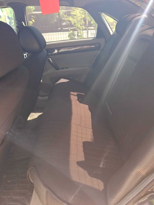 Chevrolet Lacetti 1.8 sotiladi