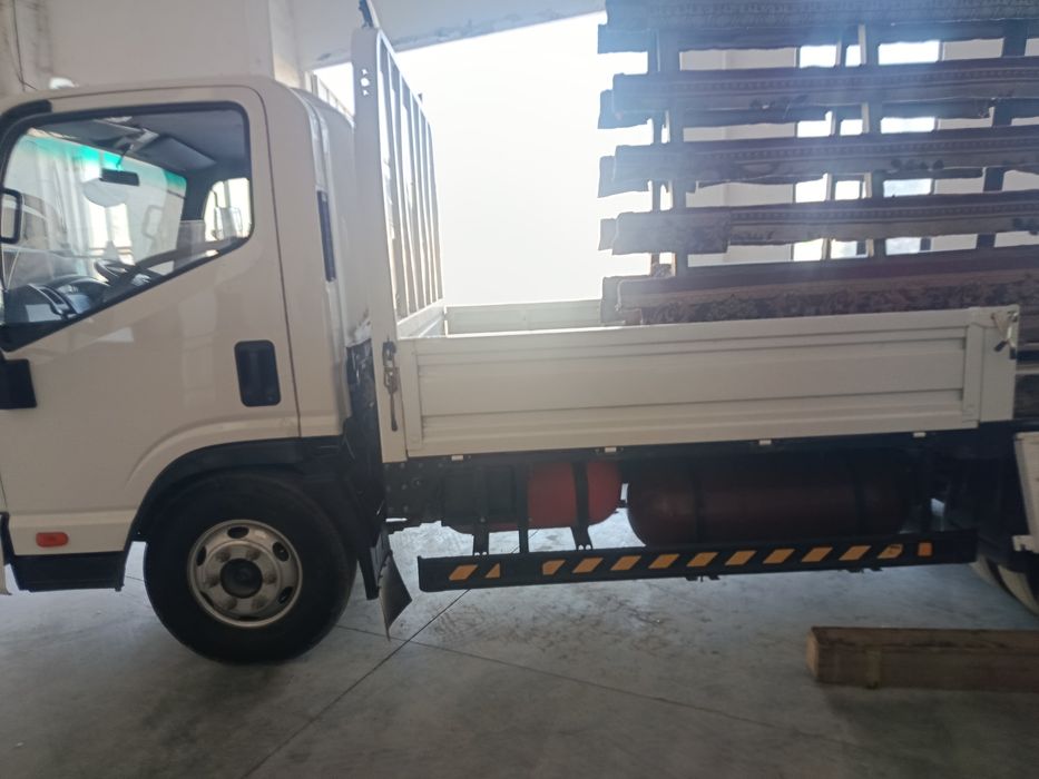 Kamax Isuzu sotiladi