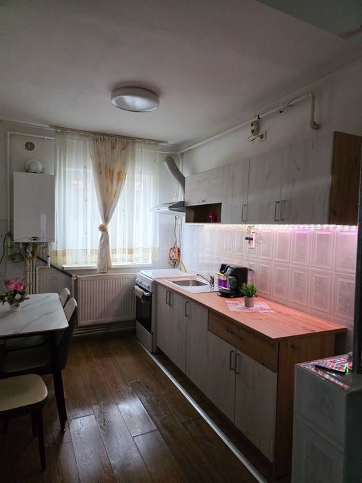 Vand apartament 2 camere - 55mp