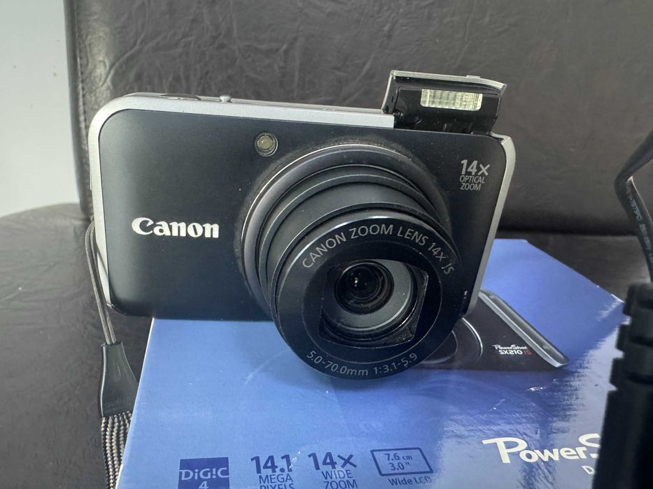 Canon PowerShot SX210 IS