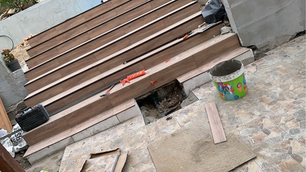 Echipa constructii exterioare