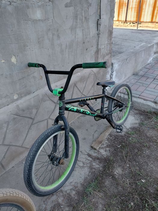 Продам велик (бмх)