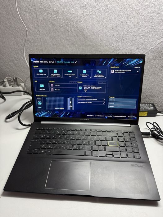 Asus VivoBook 15 / K513E на части