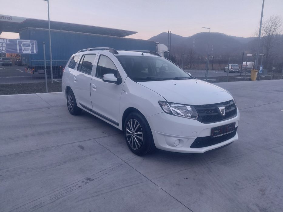 Dacia Logan Mcv 1,5 diesel 90 cai an 2015  Clima /Carlig/Incalzire/Start stop