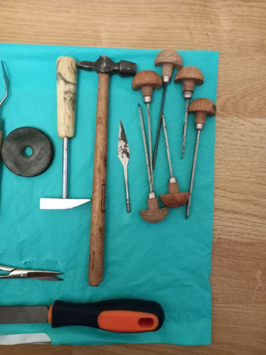 Инструменты для ювелиров различные пинцеты щипцы