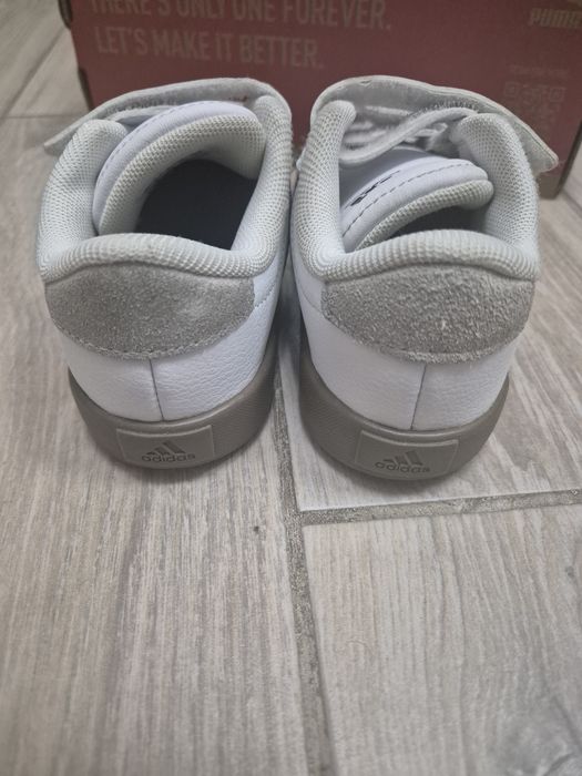 Adidasi fetiță Adidas,  mărimea 27