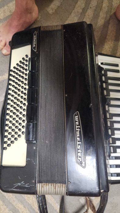 Акордеон Weltmeister strlla