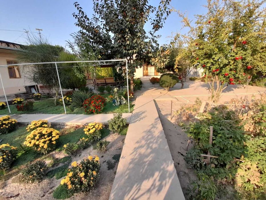 Дом на ул. Кизилсув, Олтинтепа, (бывш. Циолковская) 5,85 соток