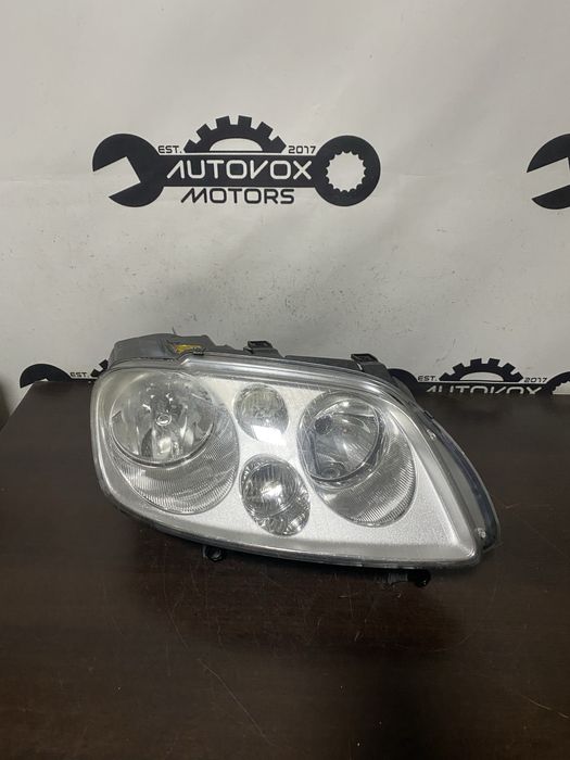 Far dreapta Vw Touran 1T an 2003-2010