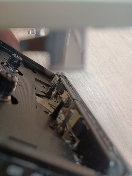 Aiwa HS-T06 am/fm stereo radio cassette player