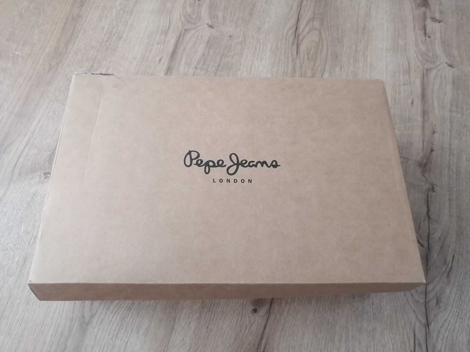 Adidași Pepe jeans 45