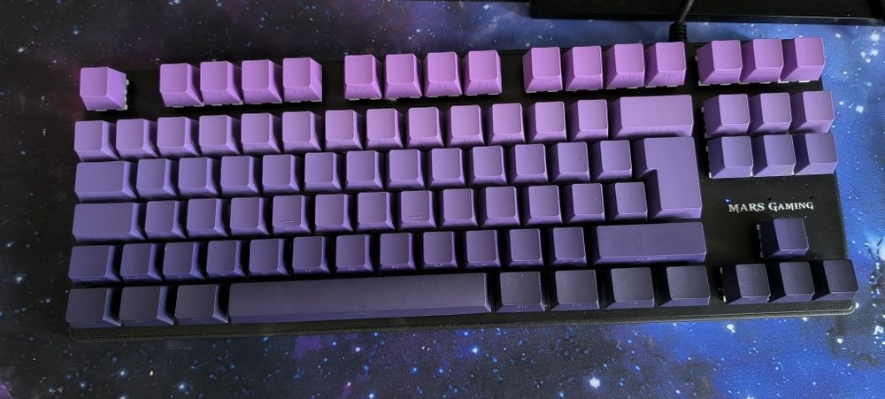 Геймърска механична клавиатура