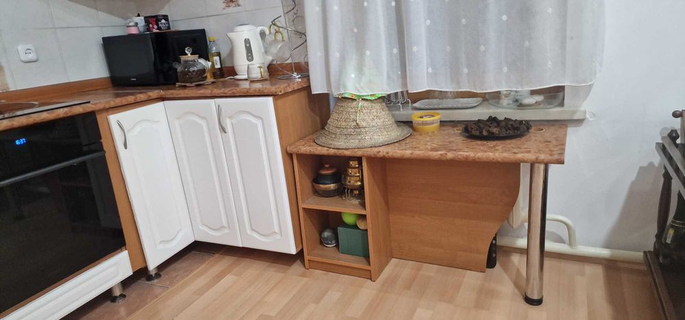 Кухонный гарнитур б/у