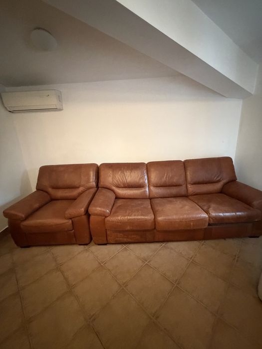 Set piele naturală: 2 fotolii + canapea extensibilă 3 locuri