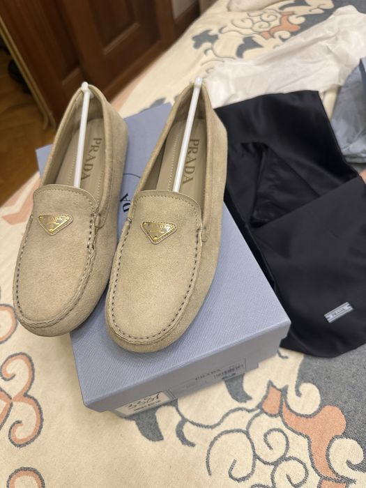Лоферы Prada оригинал, надевала один раз