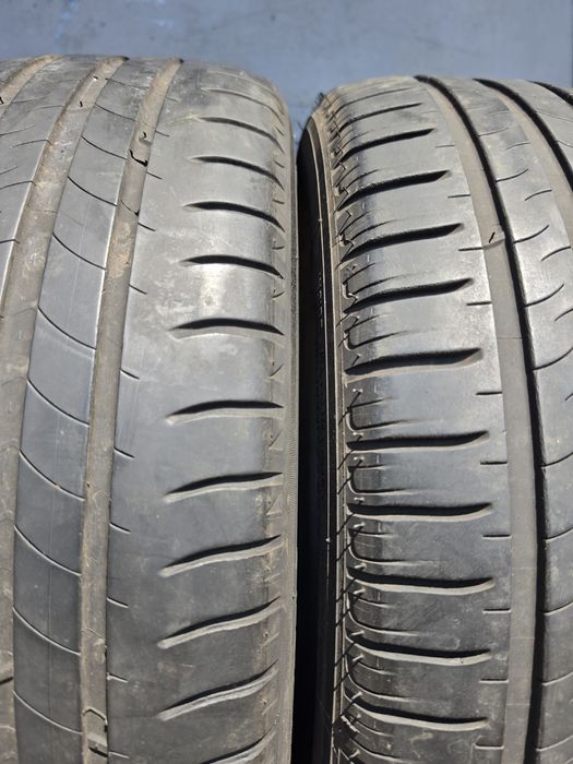 2 броя летни гуми 205/60/16 Michelin DOT 0415 5 mm