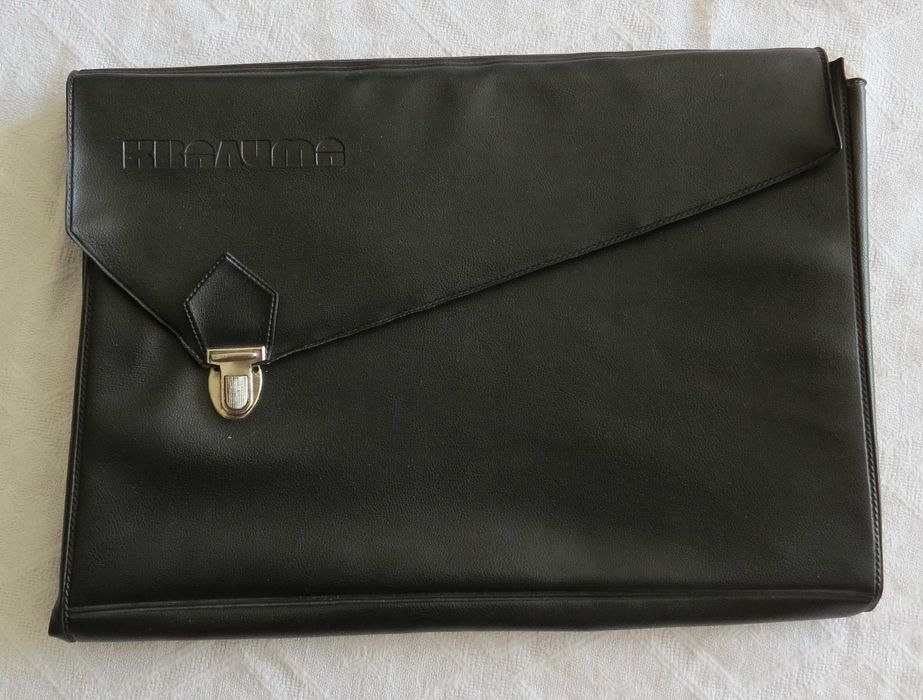 Чанта за документи