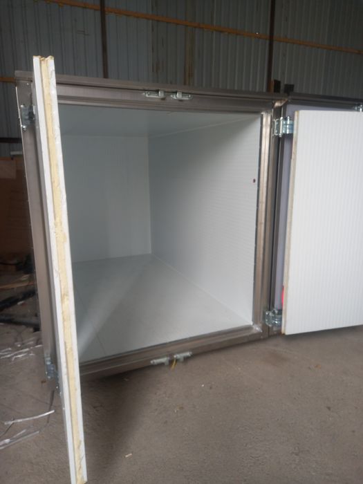 Labo бутка борт фургон.