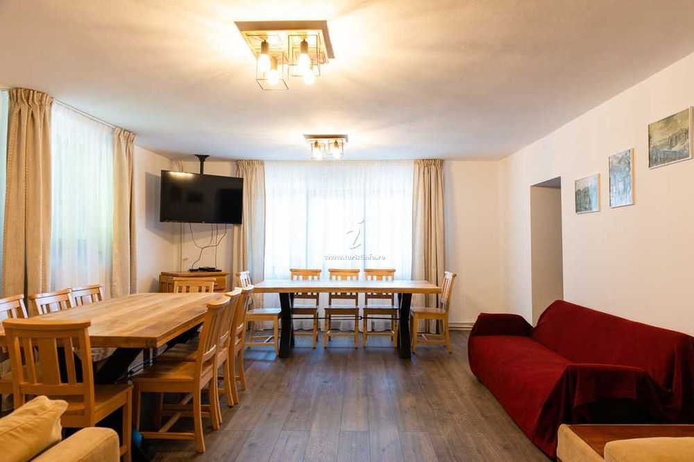 Inchiriez Cabana The Forest din Poiana Horea comuna Belis