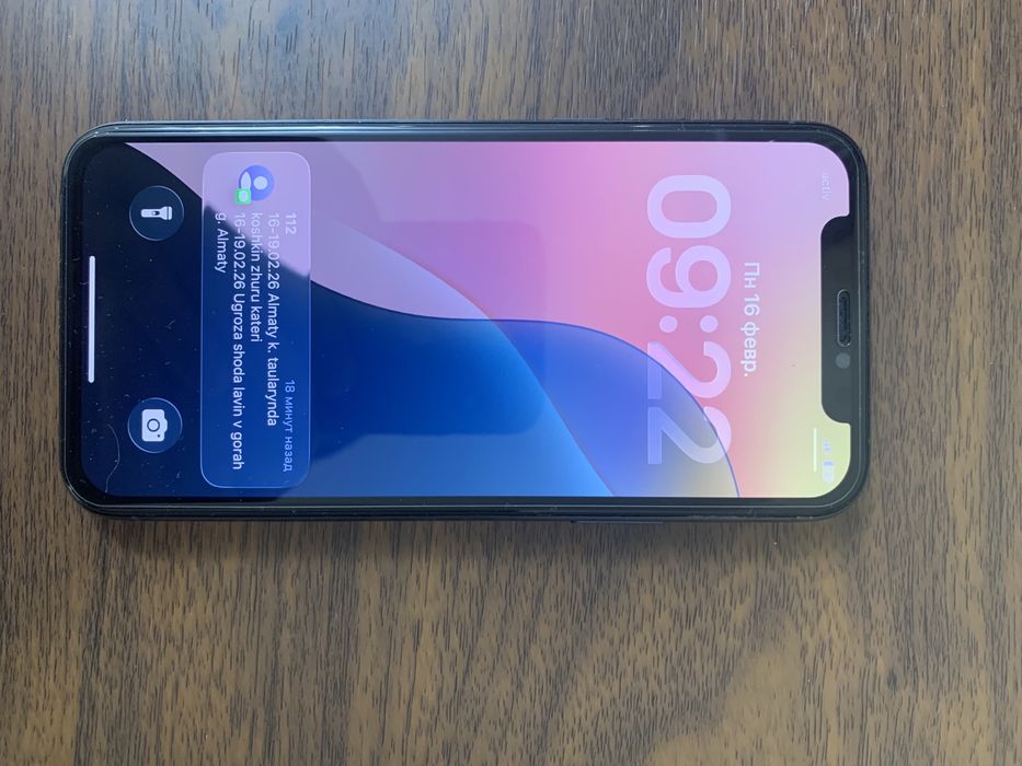 Продам айфон 11 про на 512 гб