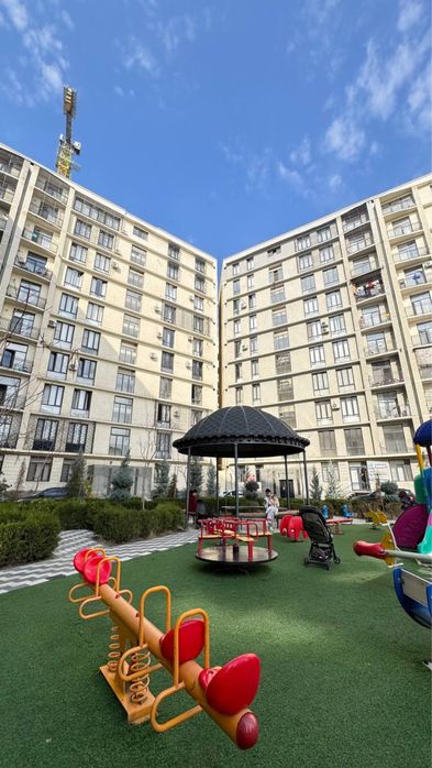 ЕВРО 2 комн квартира Яккасарай КУШБЕГИ массив Новостройка на 2 этаже