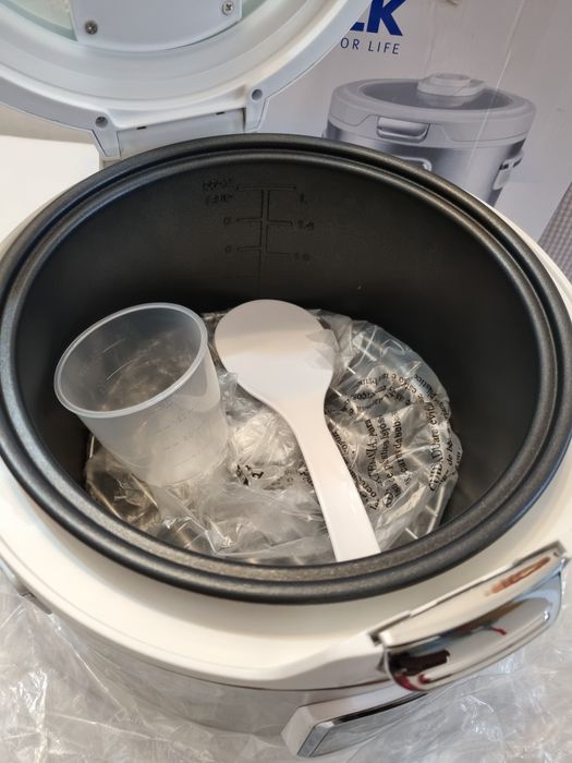 Oală multifuncțională - Multicooker Vitek VT-4281, 800W, 4l container