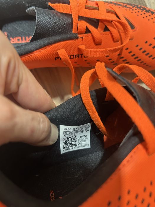 Бутсы адидас предатор