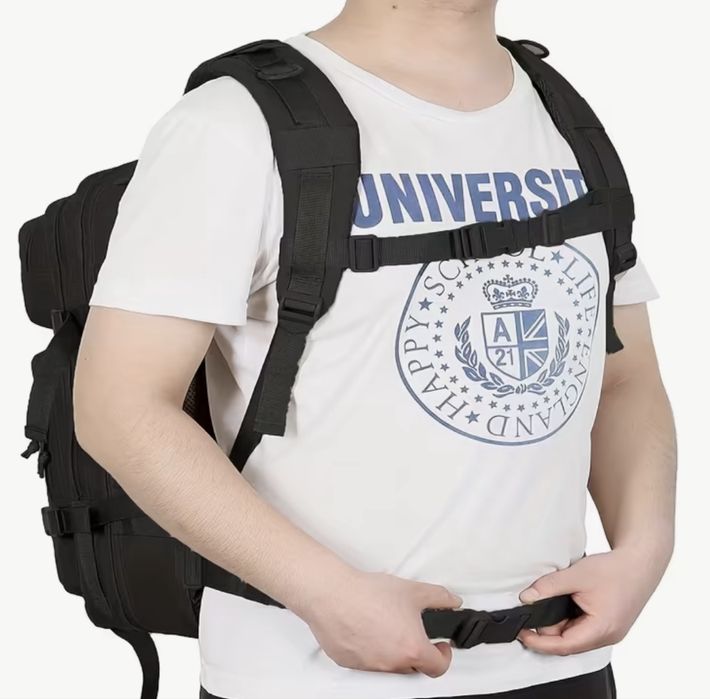 Раница.       черна