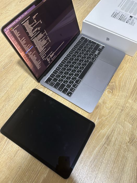 Macbook Air M2 16/256 + iPad